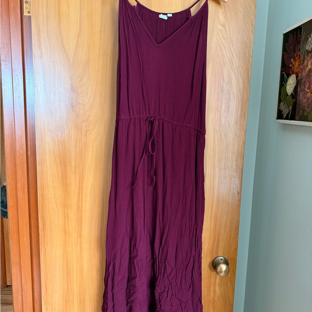 GAP Women's Midi Dress in Burgundy